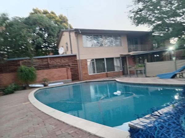 House For Sale in Pretoria Gardens, Pretoria